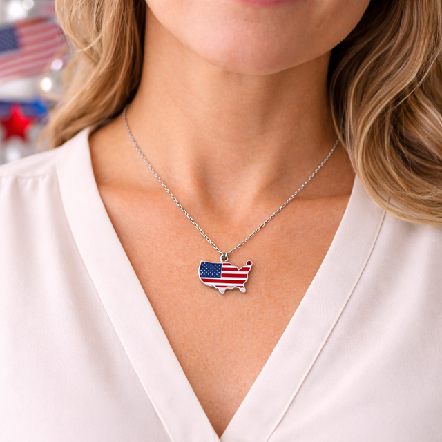 USA Map Pendant Necklace